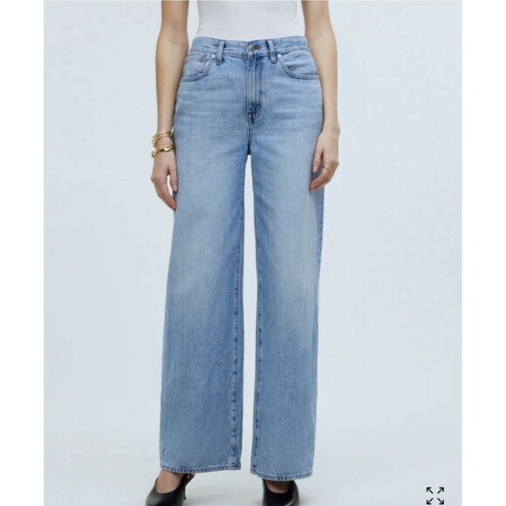 Madewell Superwide-Leg Jeans Ahern Wash Airy Denim Light Wash Womans Sz 33 NWT - Picture 2 of 9